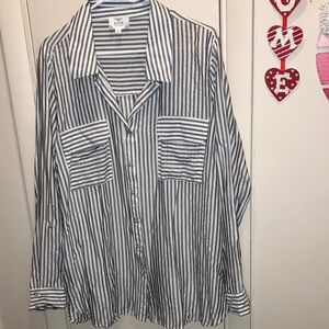 Perch By Blu Pepper Stylish Striped Gray & White Button-Down Shirt 1X